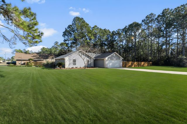 2528 Hilton Drive, Navarre, FL 32566