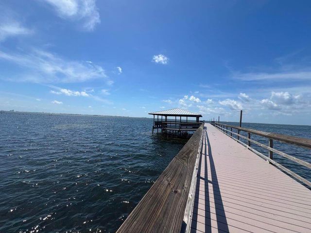 2528 Hilton Drive, Navarre, FL 32566