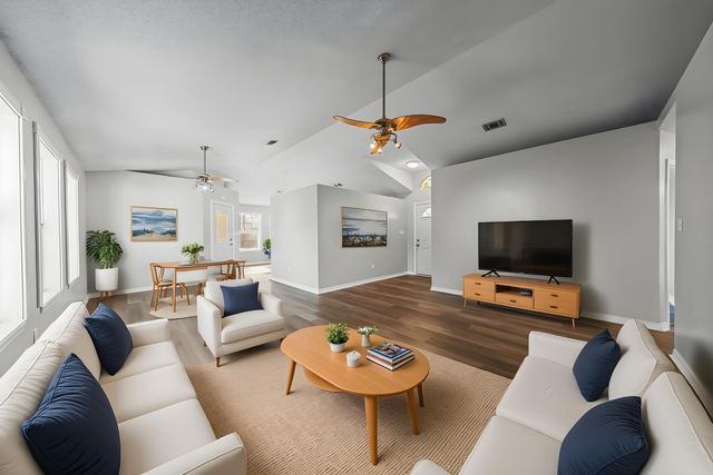 2528 Hilton Drive, Navarre, FL 32566