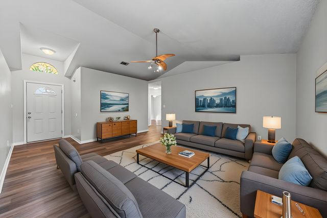 2528 Hilton Drive, Navarre, FL 32566