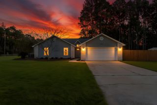 2528 Hilton Drive, Navarre, FL 32566