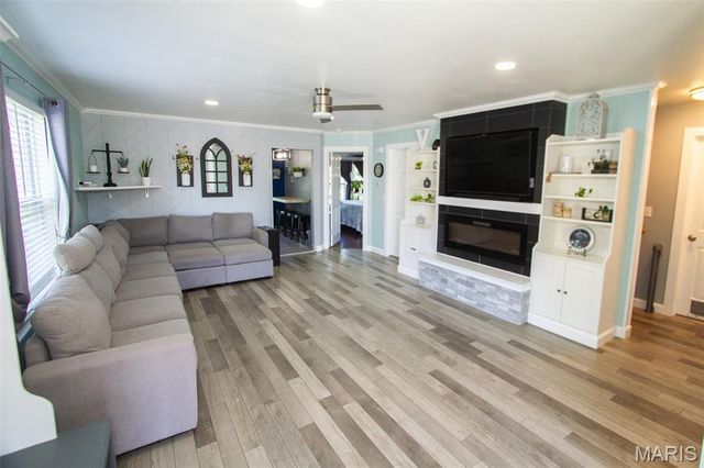 159 Twin Falls Drive, Troy, MO 63379