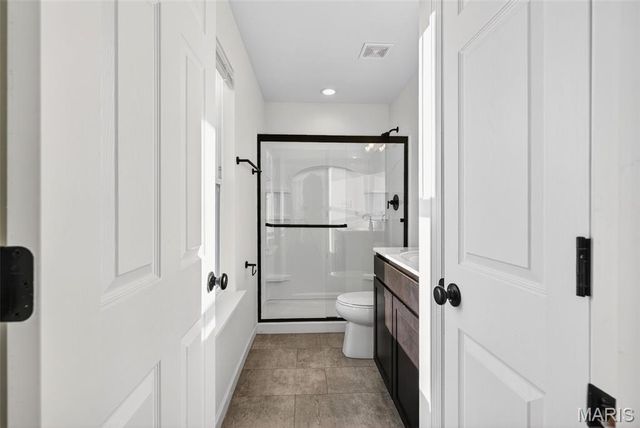 112 Deer Grove Court, St Peters, MO 63376