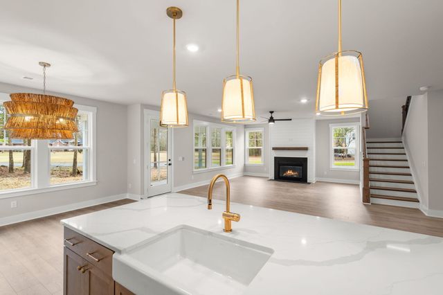 1289 Hamlin Road, Mount Pleasant, SC 29466