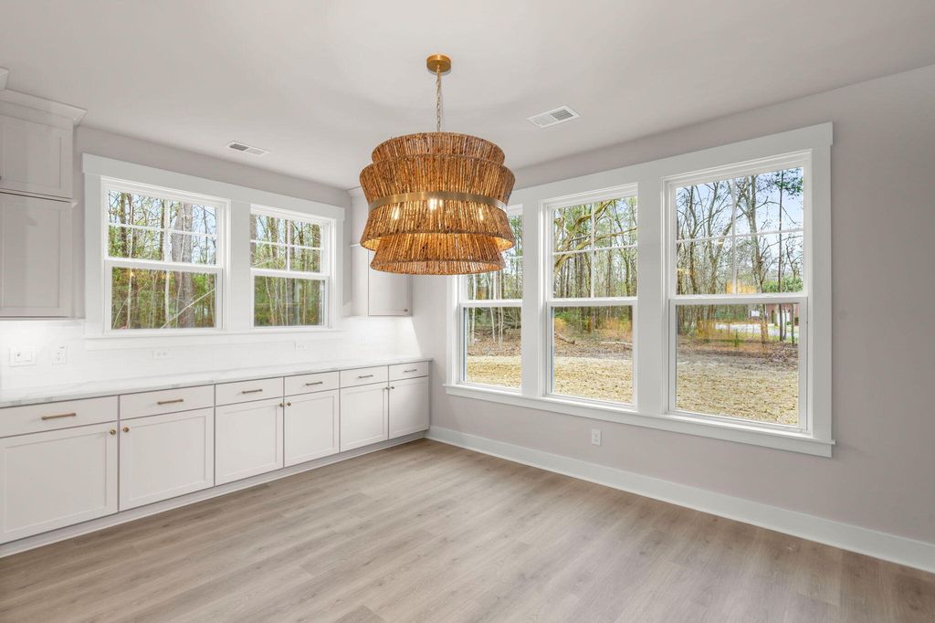 Image 23 of property listing at 1289 Hamlin Road, Mount Pleasant, SC 29466