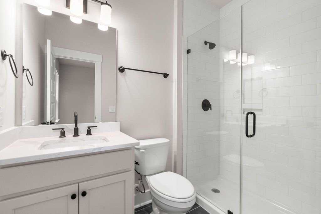 Image 44 of property listing at 1289 Hamlin Road, Mount Pleasant, SC 29466