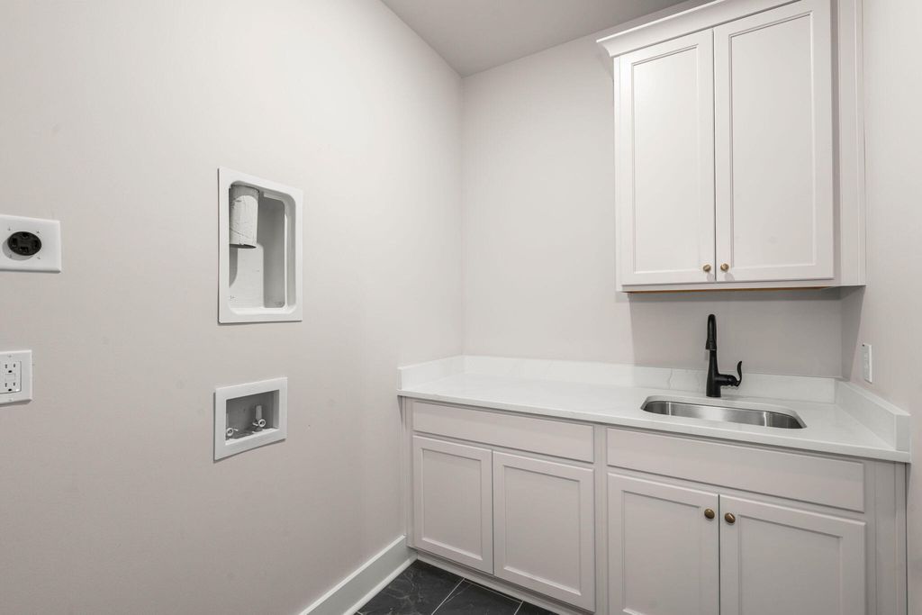 Image 48 of property listing at 1289 Hamlin Road, Mount Pleasant, SC 29466