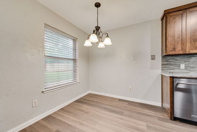 7013 Lincolnshire Lane, North Richland Hills, TX 76182