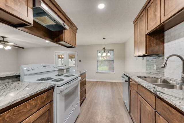 7013 Lincolnshire Lane, North Richland Hills, TX 76182