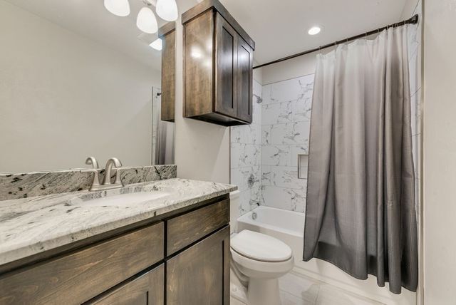 7013 Lincolnshire Lane, North Richland Hills, TX 76182
