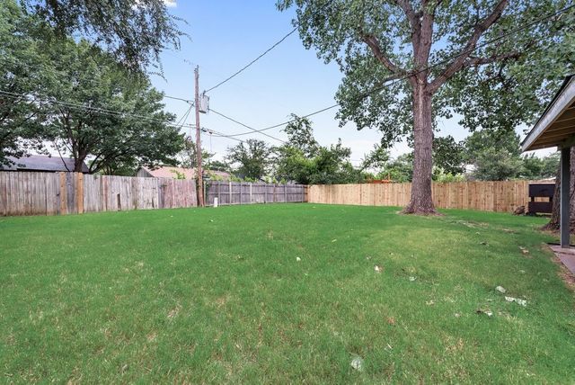 7013 Lincolnshire Lane, North Richland Hills, TX 76182