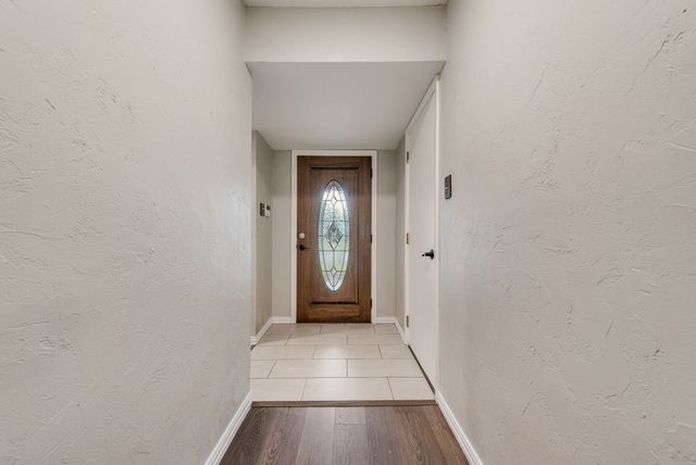 7013 Lincolnshire Lane, North Richland Hills, TX 76182