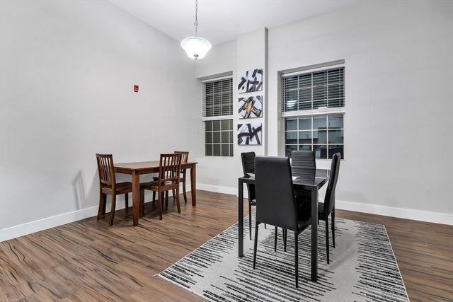 39 Webster St 204, Pawtucket, RI 02860