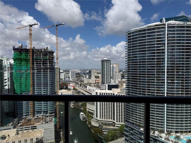 465 Brickell Ave 3906, Miami, FL 33131