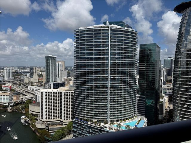 465 Brickell Ave 3906, Miami, FL 33131