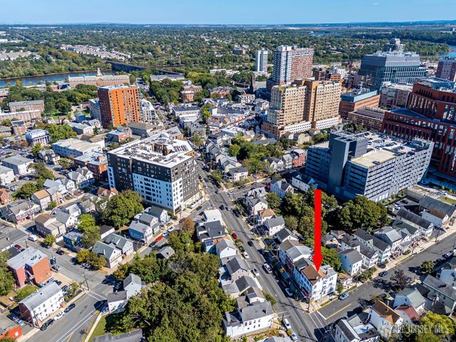 172 Hamilton Street, New Brunswick, NJ 08901