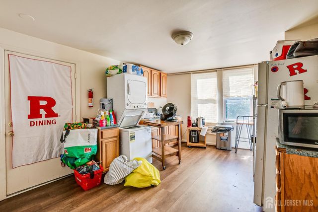 172 Hamilton Street, New Brunswick, NJ 08901