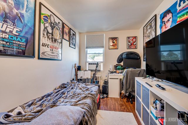 172 Hamilton Street, New Brunswick, NJ 08901