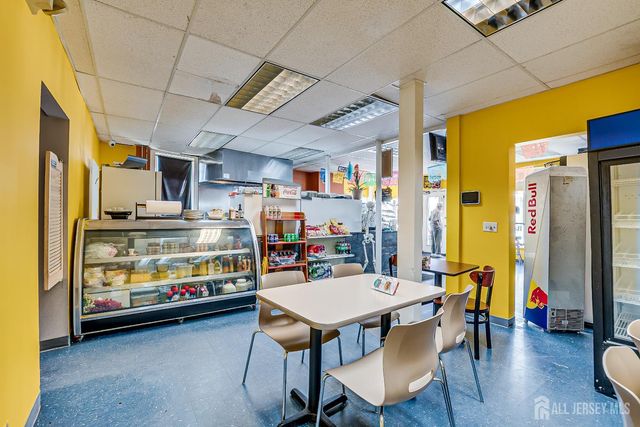 172 Hamilton Street, New Brunswick, NJ 08901