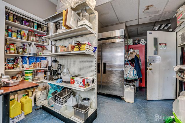 172 Hamilton Street, New Brunswick, NJ 08901