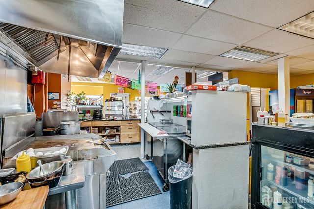 172 Hamilton Street, New Brunswick, NJ 08901