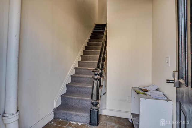 172 Hamilton Street, New Brunswick, NJ 08901