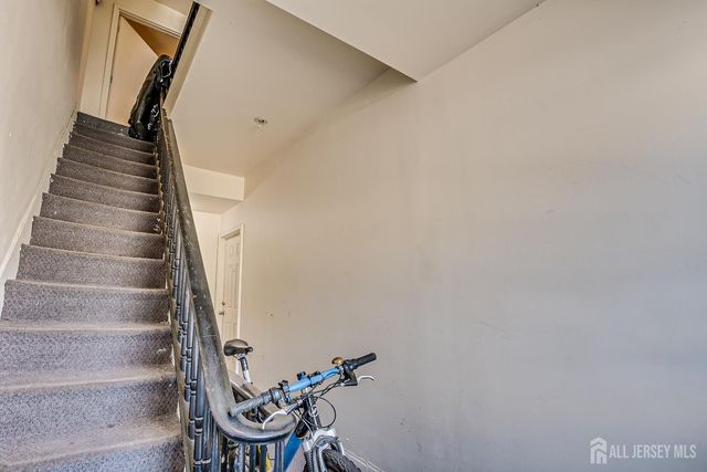 172 Hamilton Street, New Brunswick, NJ 08901