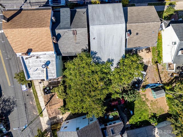 172 Hamilton Street, New Brunswick, NJ 08901