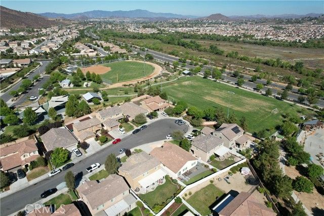 30398 Wide Plains Court, Menifee, CA 92584