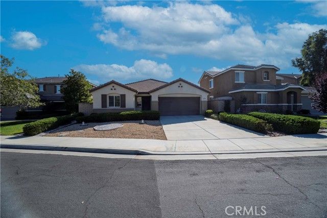 30398 Wide Plains Court, Menifee, CA 92584
