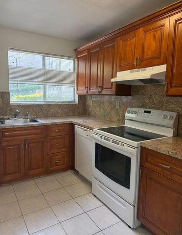 1916 SW 17th Avenue 36, Miami, FL 33145