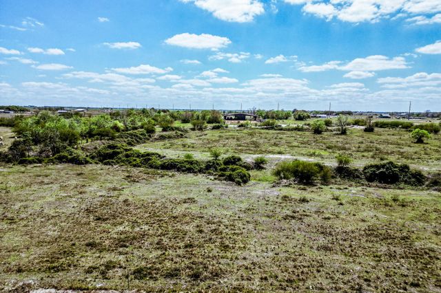 4200 Fm 2546, El Campo, TX 77437