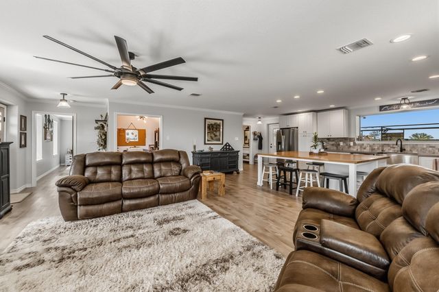 4200 Fm 2546, El Campo, TX 77437