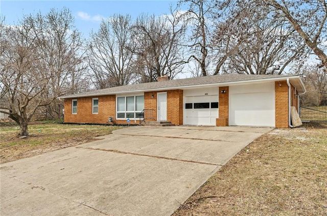 504 S Hunter Street, Independence, MO 64050