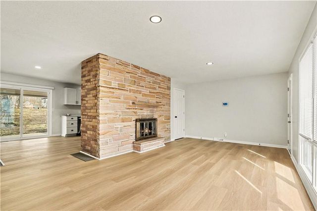 504 S Hunter Street, Independence, MO 64050