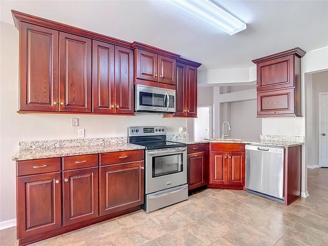9718 PLEASANT RUN WAY, Tampa, FL 33647