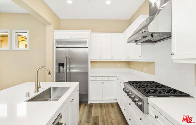 172 Burgess, Irvine, CA 92618