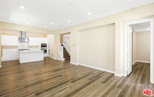 172 Burgess, Irvine, CA 92618