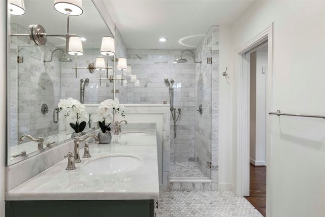 7119 Vivian Avenue, Dallas, TX 75223