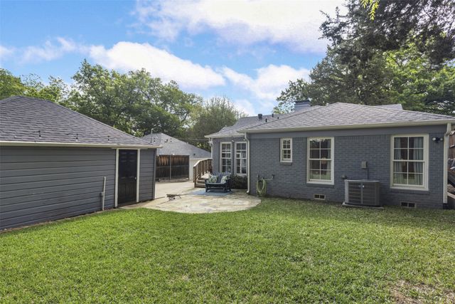 7119 Vivian Avenue, Dallas, TX 75223