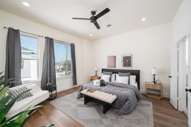 8913 Knoll Branch Dr Drive, Houston, TX 77080