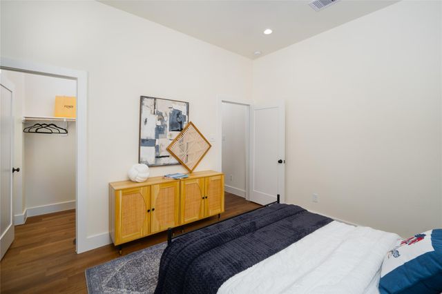 8913 Knoll Branch Dr Drive, Houston, TX 77080