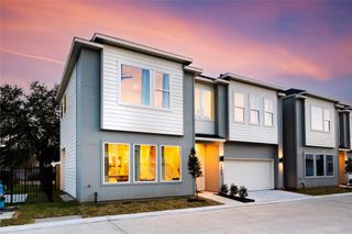 8913 Knoll Branch Dr Drive, Houston, TX 77080