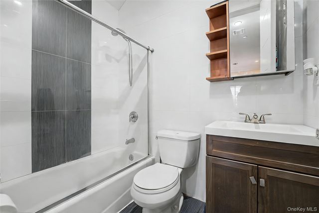 12-10 27th Avenue, Astoria, NY 11102