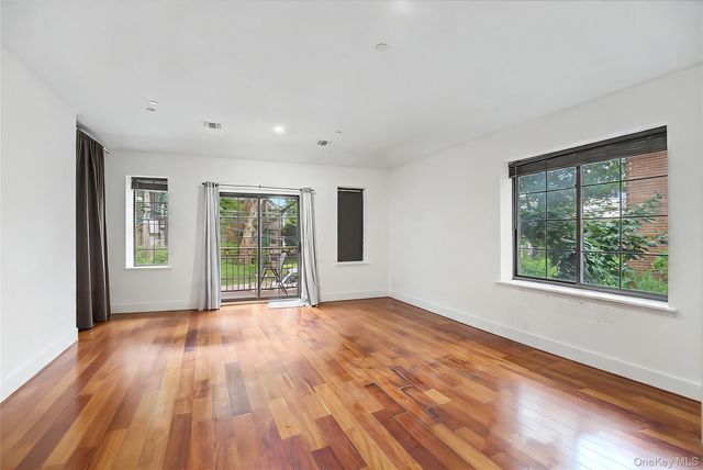 12-10 27th Avenue, Astoria, NY 11102