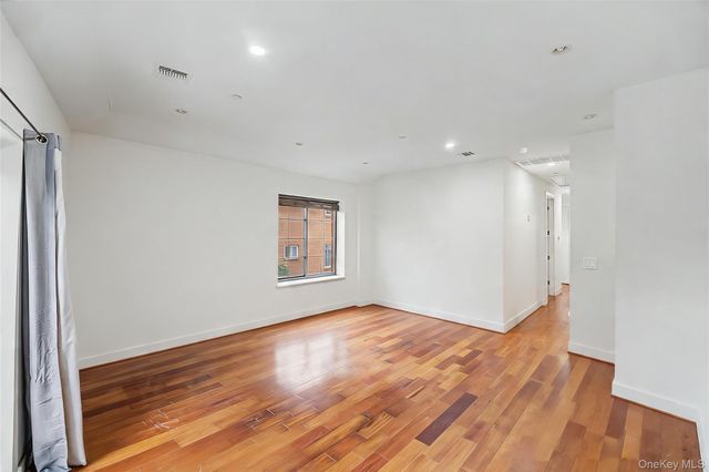 12-10 27th Avenue, Astoria, NY 11102