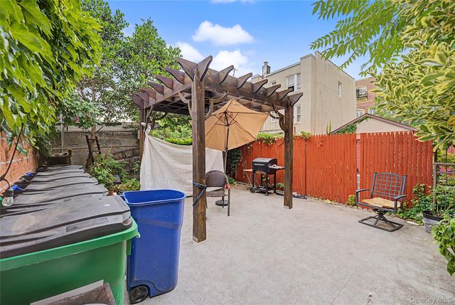 12-10 27th Avenue, Astoria, NY 11102