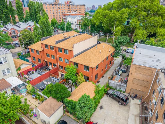 12-10 27th Avenue, Astoria, NY 11102