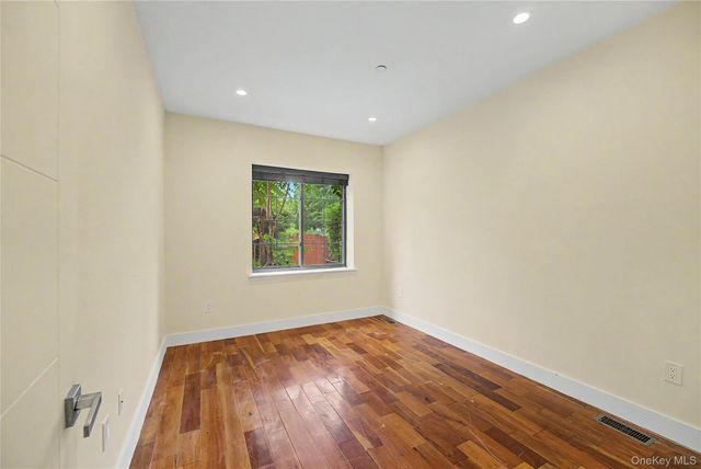 12-10 27th Avenue, Astoria, NY 11102