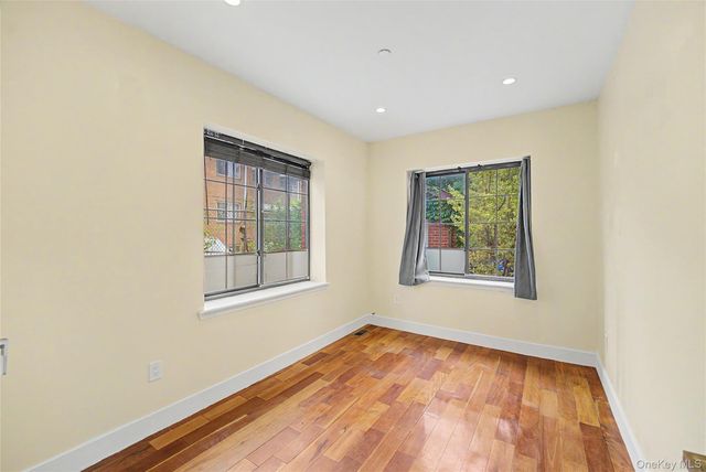 12-10 27th Avenue, Astoria, NY 11102